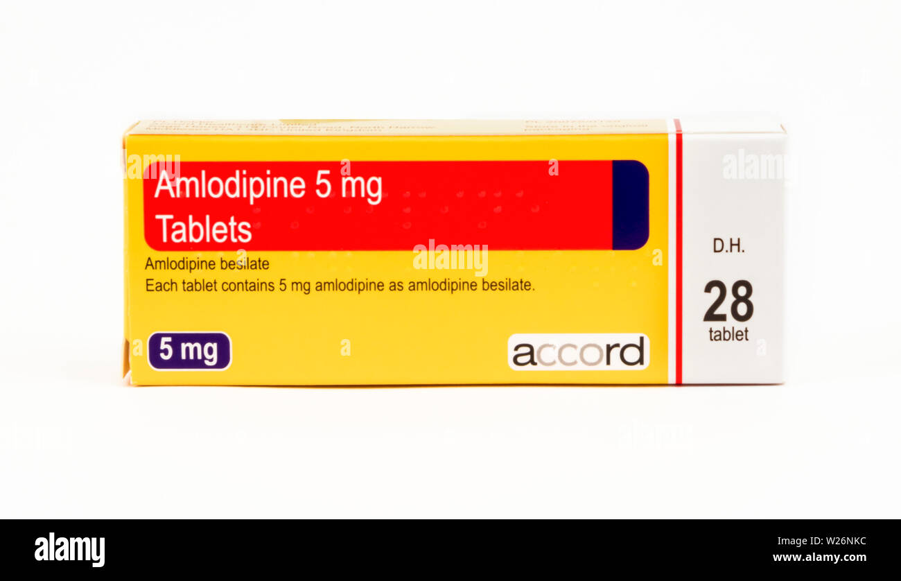 Amlodipine - un farmaco utilizzato per il trattamento di alta pressione sanguigna (ipertensione) Amlodipina appartiene a una classe di farmaci chiamati bloccanti del canale di calcio Foto Stock
