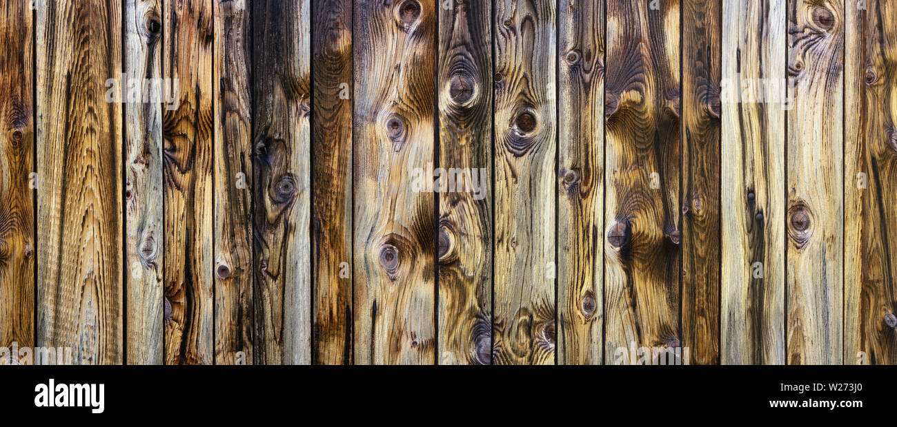 Rustico caratteristico parete in legno - panoramica Foto Stock Rustico caratteristico parete in legno - panoramica Foto Stock