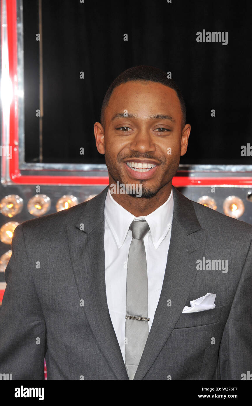LOS ANGELES, CA. 15 novembre 2010: Terrence Jenkins presso il Los Angeles premiere del suo nuovo film "burlesco' a Grauman's Chinese Theater di Hollywood. © 2010 Paul Smith / Featureflash Foto Stock