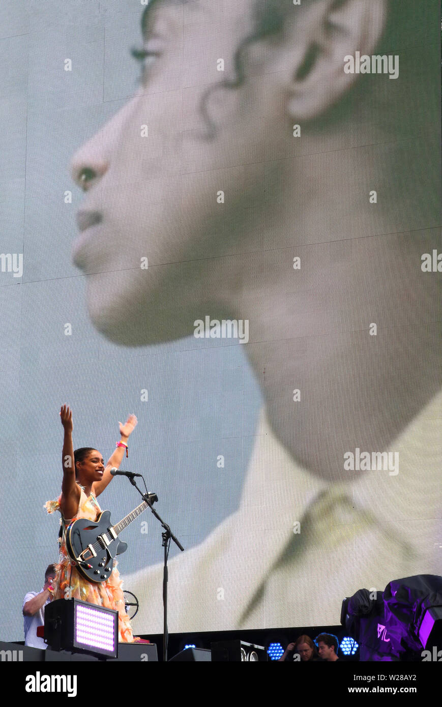 Lianne La Havas esegue il giorno due di British Estate a Hyde Park. Foto Stock