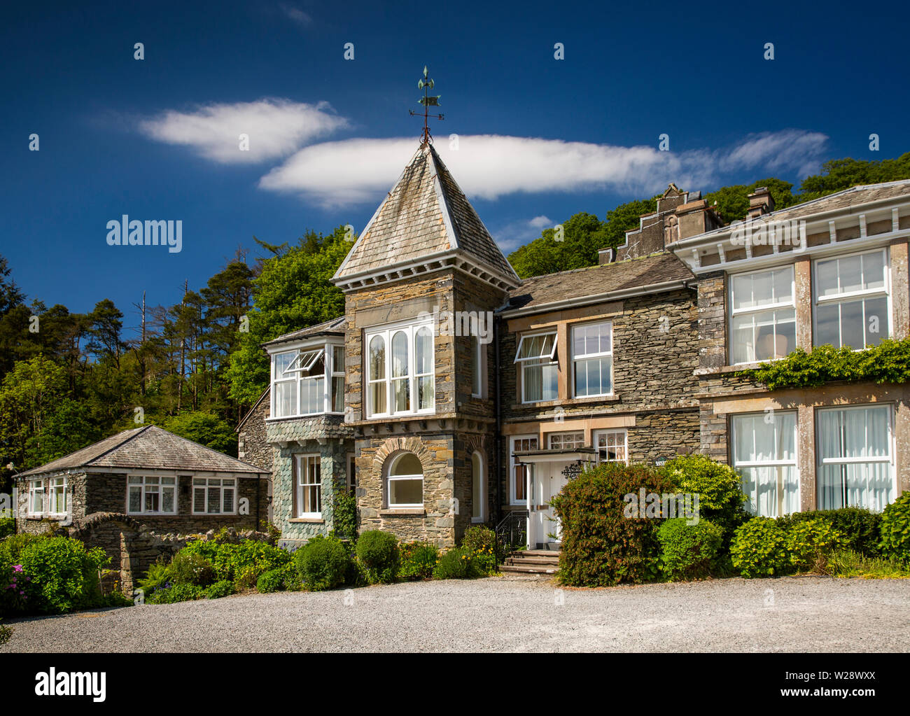 Regno Unito, Cumbria, Hawkshead, lungi Sawrey, Claife, Sawrey Knotts, metà casa di campagna vittoriana costruita nel 1866 dal capitano Cedric Dand Foto Stock