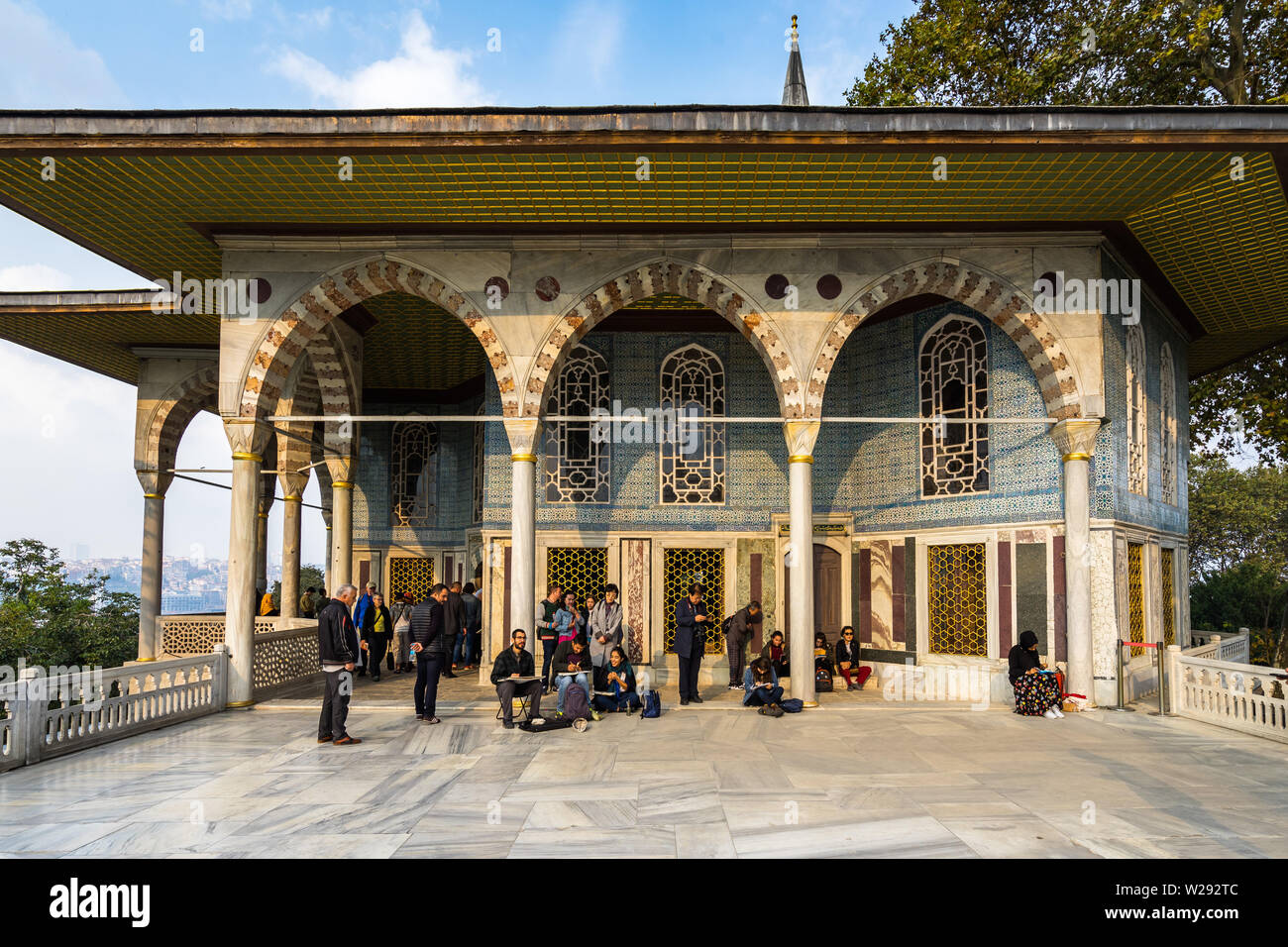 Il Baghdad Kiosk presso il Palazzo di Topkapi, costruito per commemorare la campagna di Baghdad di Murad IV dopo il 1638. Istanbul, Turchia, Ottobre 2018 Foto Stock