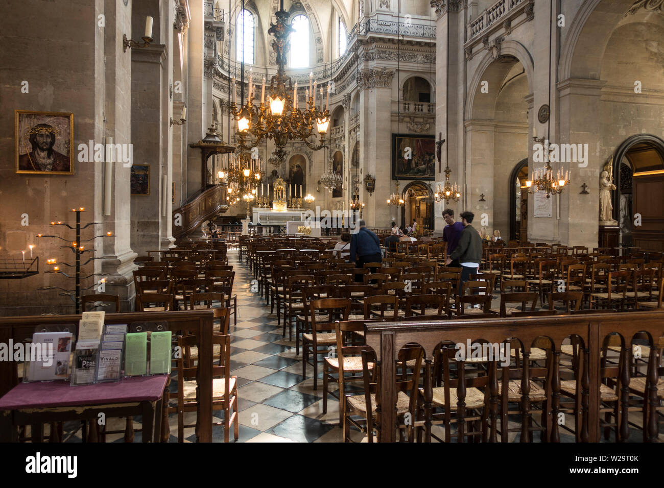 Interno chiesa di San Paolo nel quartiere di Marais, Paris, Francia. Foto Stock