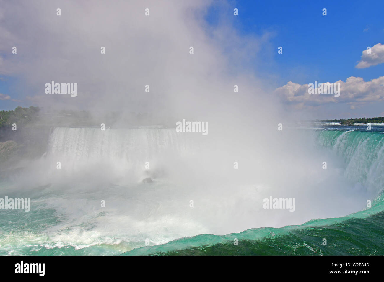 La maestosità delle Cascate Horseshoe in Niagara Falls, Ontario, Canada Foto Stock