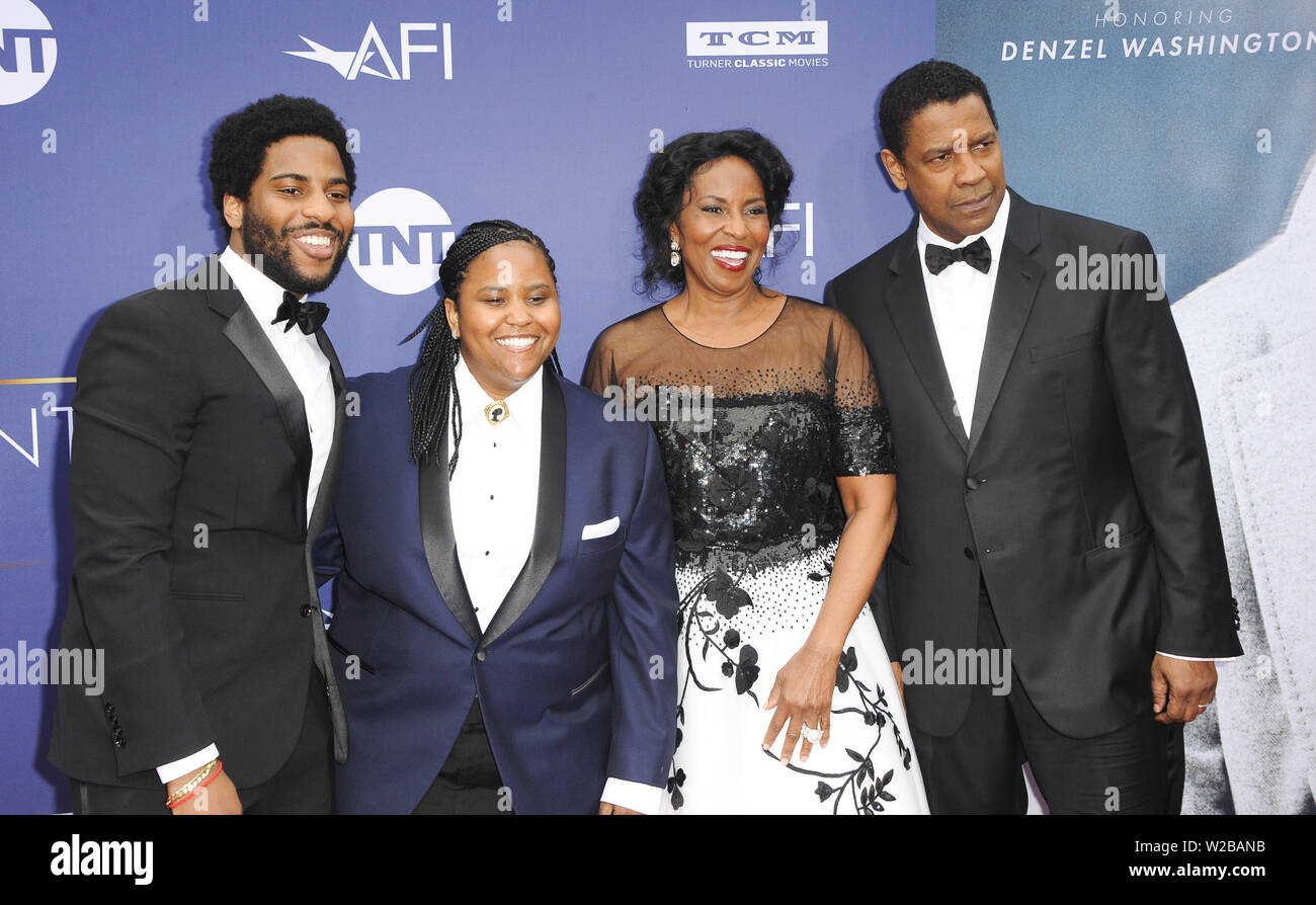 2019 AFI Life Achievement Award di Gala per onorare Denzel Washington con: Denzel Washington, Pauletta Washington, Katia Washington, Malcolm Washington dove: Los Angeles, California, Stati Uniti quando: 07 giu 2019 Credit: Apega/WENN.com Foto Stock