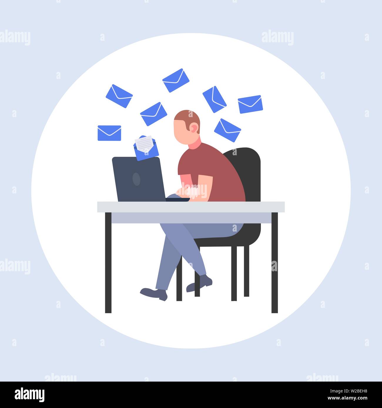 Uomo d affari con computer portatile per controllare la posta lettere di posta elettronica online il concetto di comunicazione business uomo seduto alla scrivania sul posto di lavoro piana di lunghezza completa Illustrazione Vettoriale