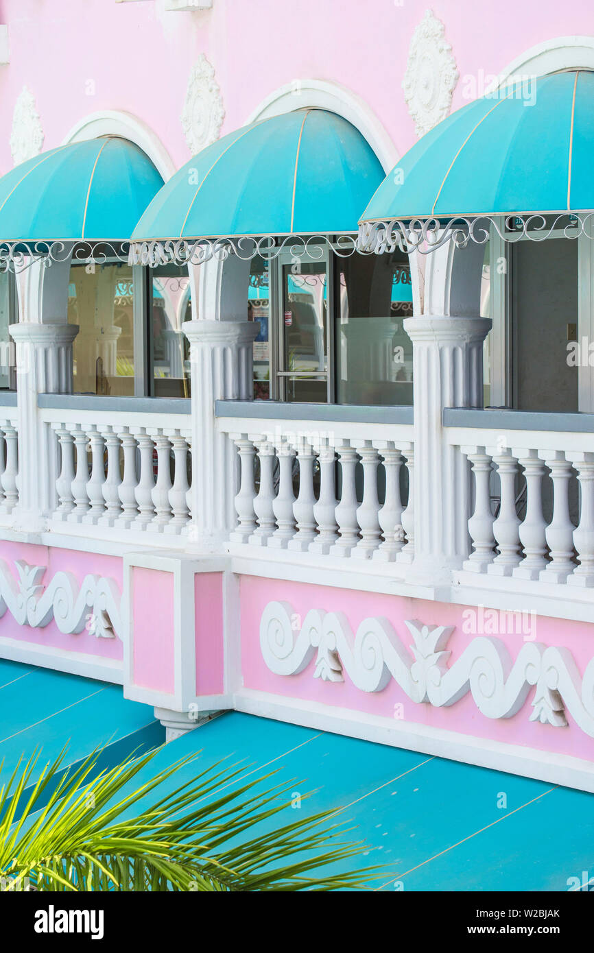 Caraibi, Antille olandesi, Aruba Oranjestad, Royal Plaza Mall Foto Stock