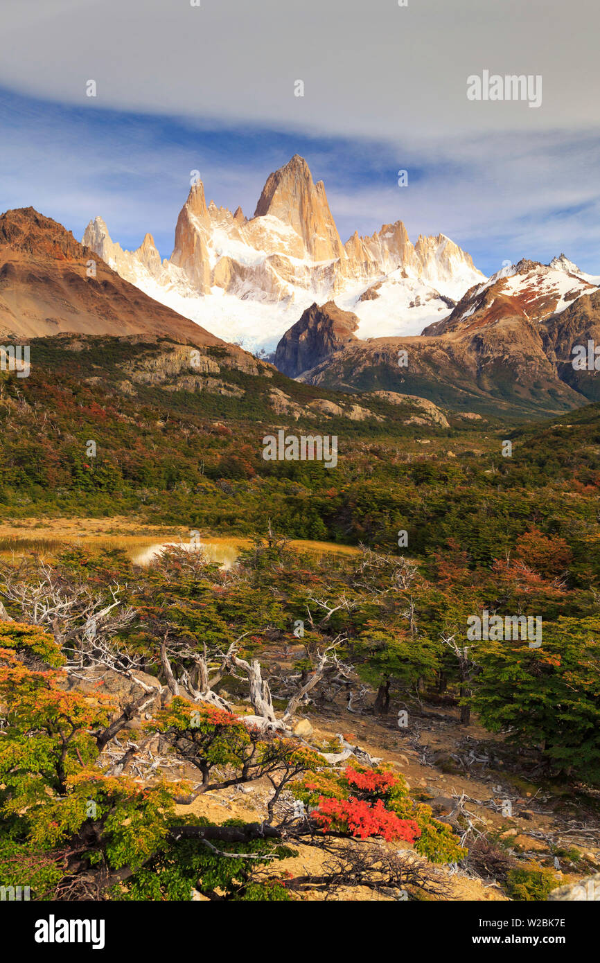 Argentina, Patagonia, El Chalten, parco nazionale Los Glaciares, Cerro Fitzroy Peak Foto Stock