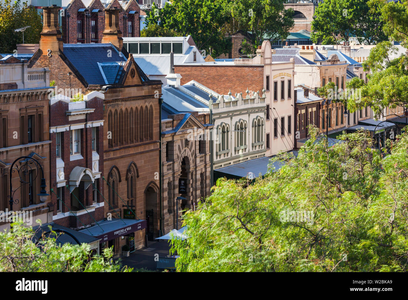 Australia, Nuovo Galles del Sud, NSW, Sydney CBD, l'area di Rocks, vista in elevazione del George Street Foto Stock