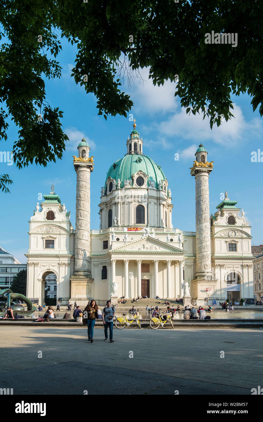 Karlskirche (Charles Church), Vienna, Austria Foto Stock