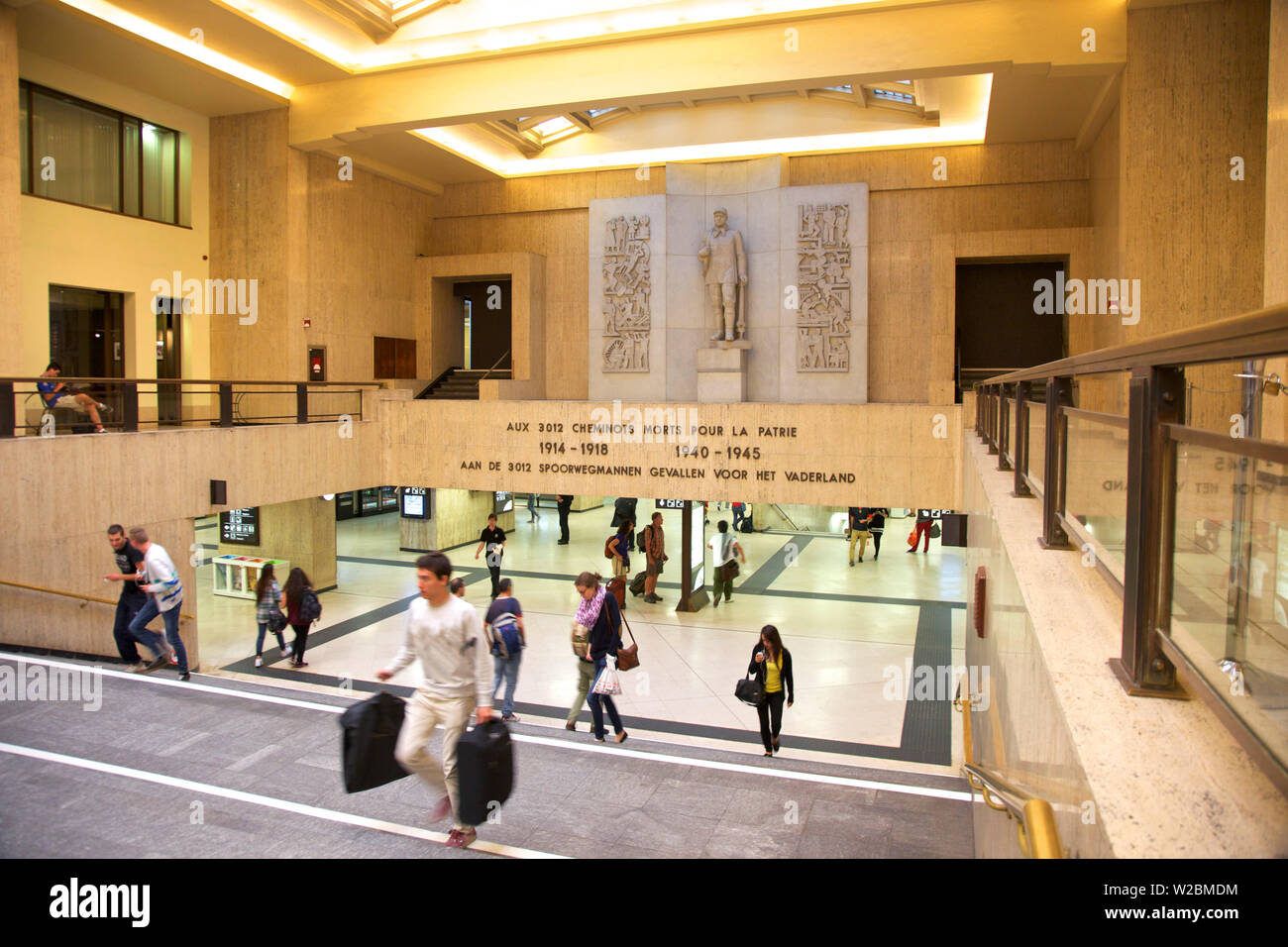 Bruxelles La stazione ferroviaria centrale di Bruxelles, in Belgio Foto Stock