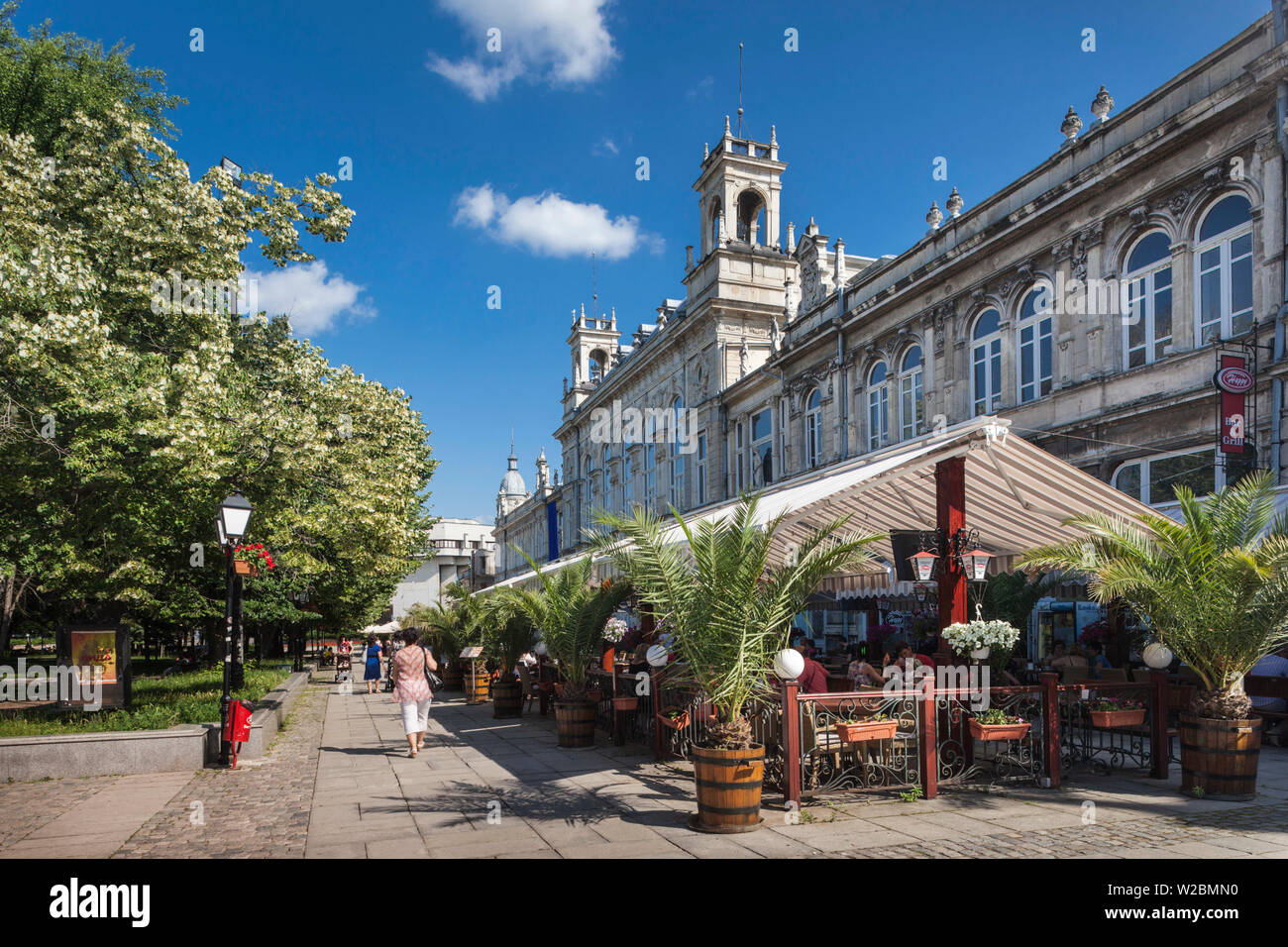 La Bulgaria, il fiume Danubio e la pianura settentrionale, Ruse, Ploshtad piazza Svoboda, Profit-Yielding Edificio, neo-edificio barocco costruito nel 1902 dagli architetti viennesi Foto Stock