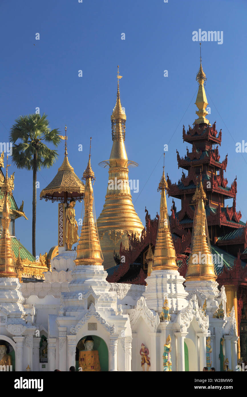 Myanmar (Birmania), Yangon (Rangoon), Shwedagon Paya (Pagoda) Foto Stock
