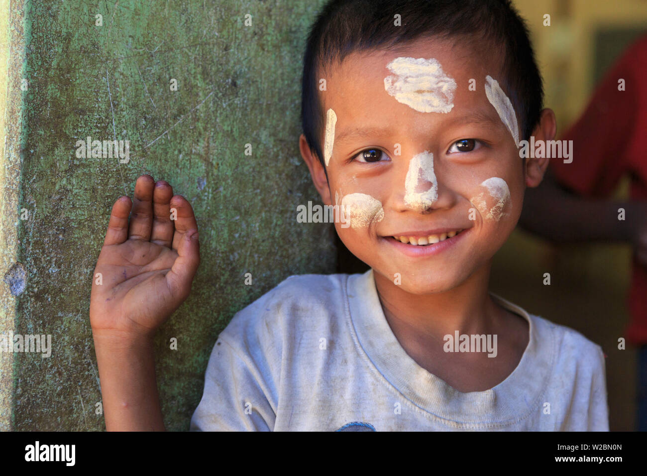 Myanmar (Birmania), Stato di Rakhine, Mrauk U, ritratto dei bambini locali a livello locale mento villaggi Foto Stock