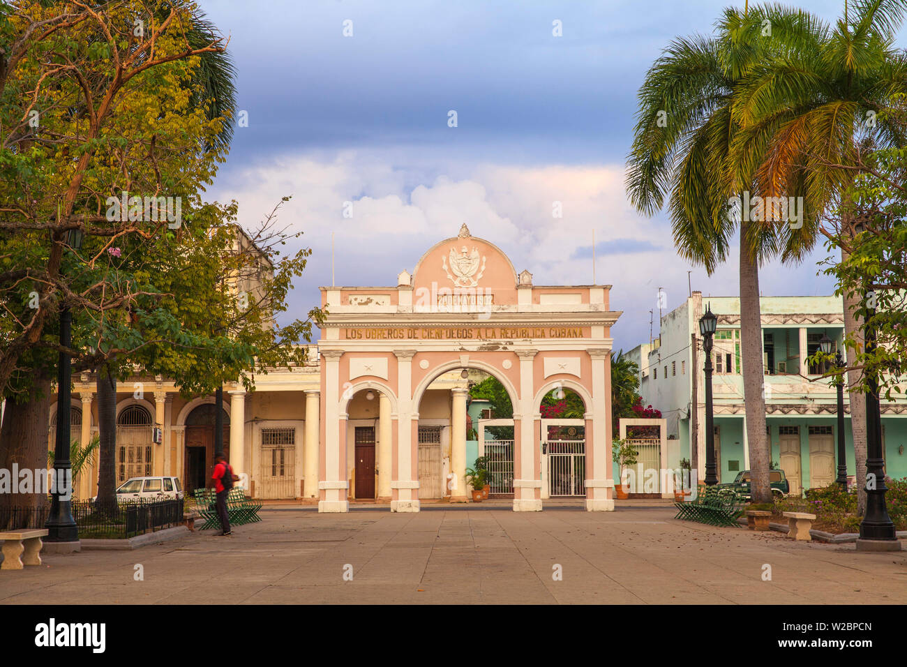 Cuba, Cienfuegos, Parque MartÃ-, l'arco di Truimph Foto Stock