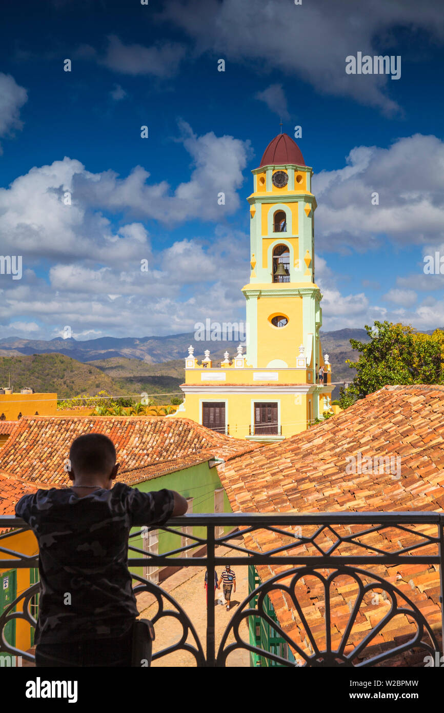 Cuba, Trinidad, vista del Museo National de la Luncha Contra Bandidos - ex convento di San Francisco de AsÃ-si Foto Stock