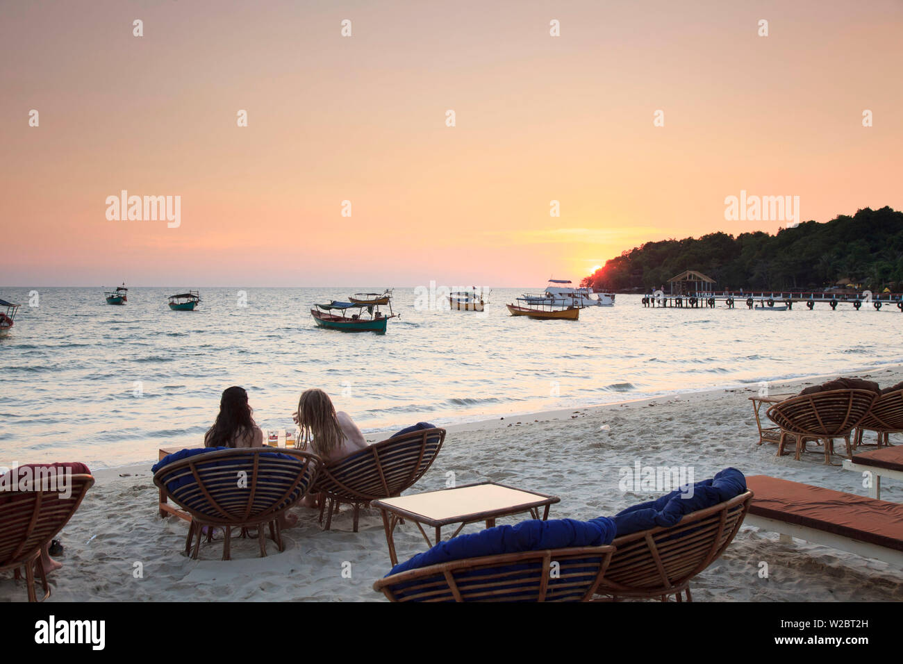 In Cambogia, Sihanoukville, Serendipity Beach, il beach bar Foto Stock