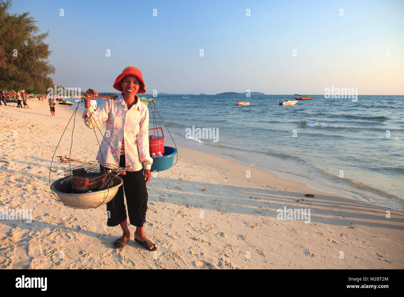 In Cambogia, Sihanoukville, Serendipity Beach, spiaggia fornitore di prodotti alimentari Foto Stock