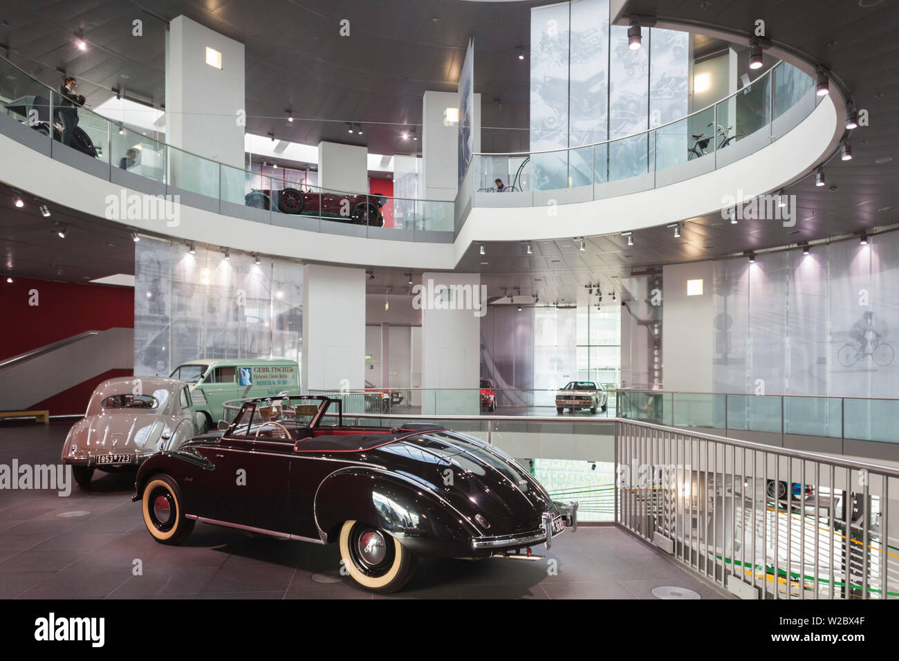 In Germania, in Baviera, Ingolstadt, Audi auto aziendale museum, 1953 DKW 3=6 convertibile Foto Stock