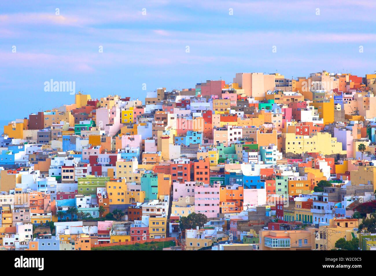Gli edifici colorati in San Juan distretto, Las Palmas de Gran Canaria Gran Canaria Isole Canarie Spagna, Oceano Atlantico, Europa Foto Stock