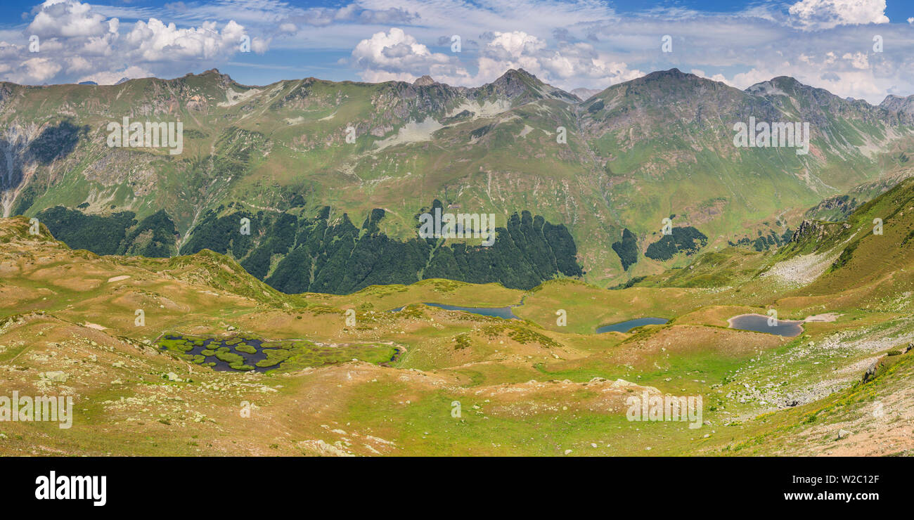 Valle dei sette laghi, montagne del Caucaso, Abkhazia, Georgia Foto Stock