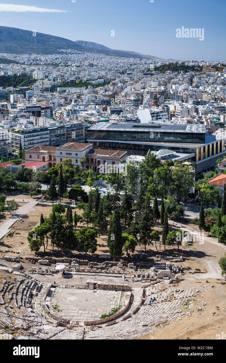 La Grecia, Atene, il Nuovo Museo dell'Acropoli e il Teatro di Dioniso Foto Stock