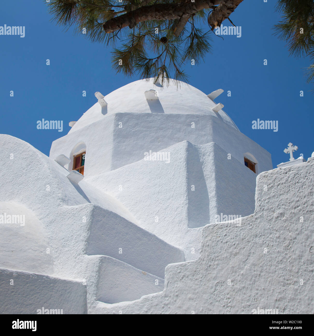 Chiesa Greco Ortodossa, Cittadina di Ios, dell'isola di Ios, Cicladi, Grecia Foto Stock