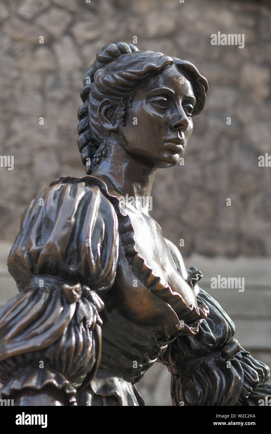 Irlanda, Dublino, statua di Molly Malone, pesce monger celebrata nella canzone Foto Stock