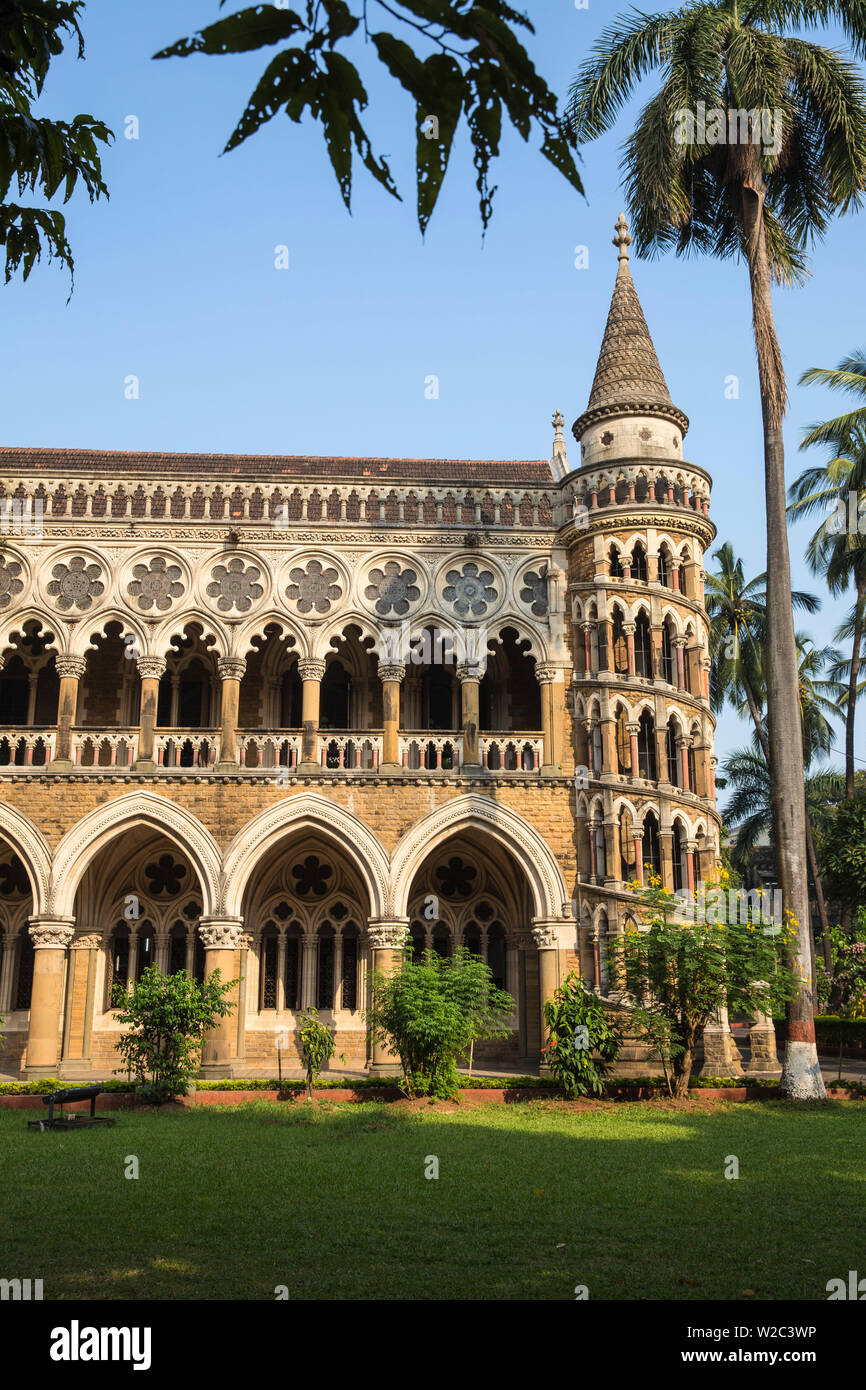 India Maharashtra, Mumbai, Fort area, Università di Mumbai, progettato da Gilbert Scott che ha progettato di Londra€™s St Pancras stazione ferroviaria Foto Stock