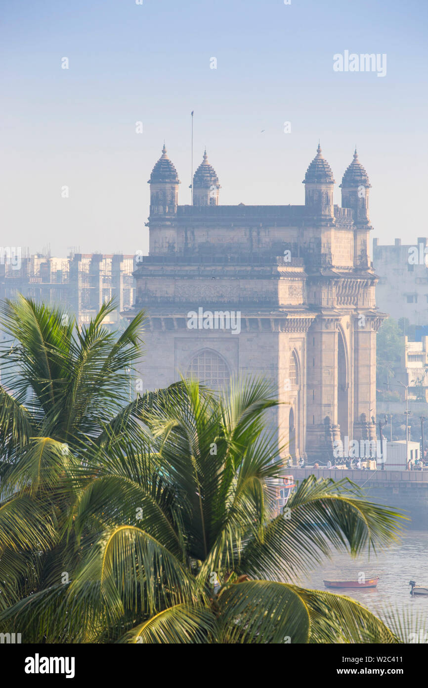 India Maharashtra, Mumbai, vista del Gateway of India Foto Stock