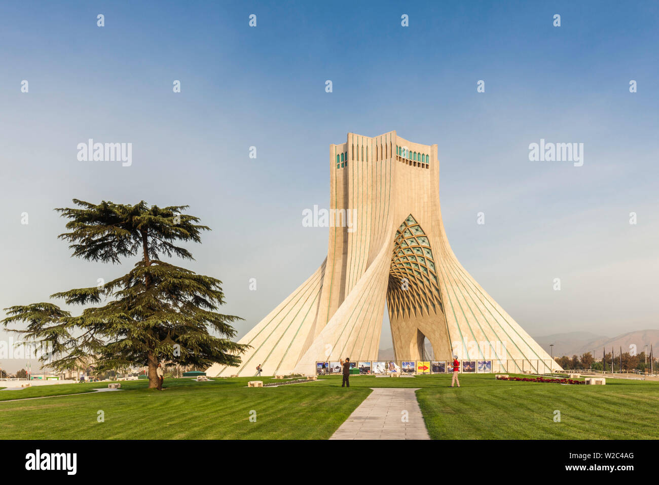 Iran, Teheran Azadi Tower, Freedon Monumento a torre Foto Stock