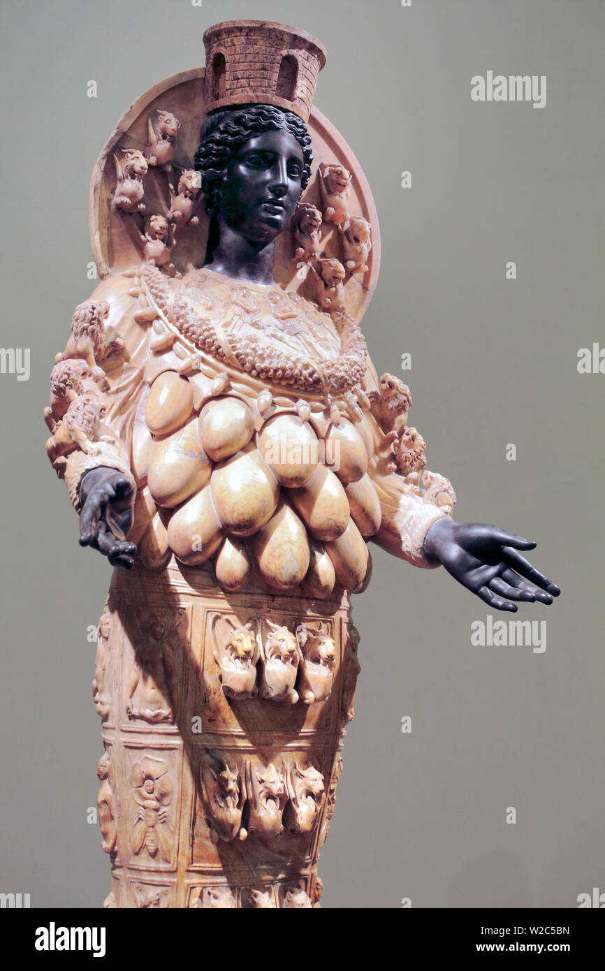 Statua di Artemide di Efeso (II secolo), il Museo Archeologico Nazionale di Napoli, campania, Italy Foto Stock