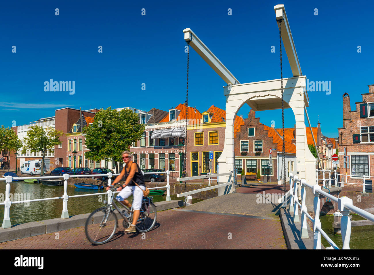 Paesi Bassi, North Holland (Olanda settentrionale), Alkmaar, Oudegracht Foto Stock