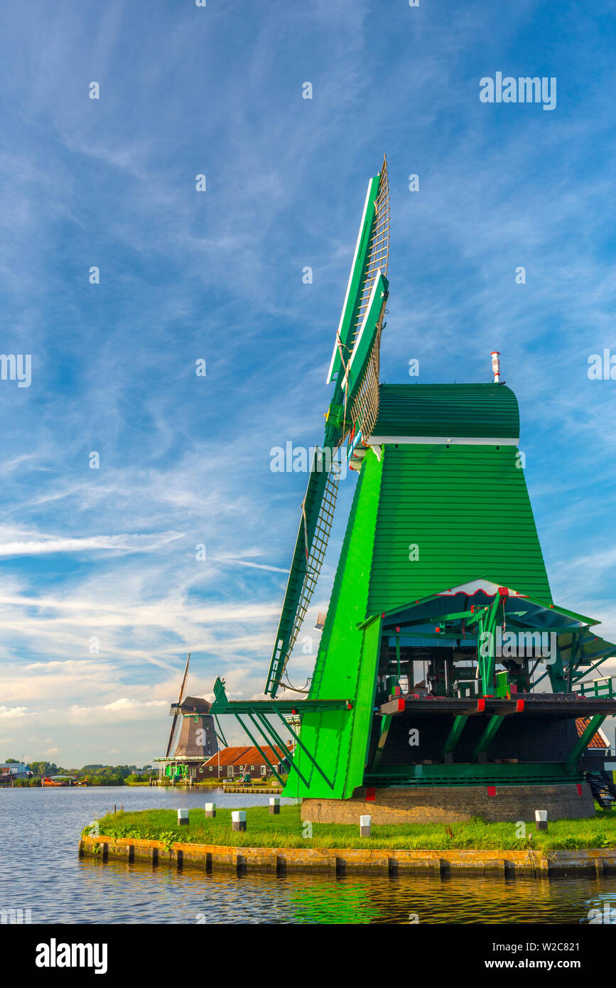 Paesi Bassi, North Holland, Zaandam, Zaanse Schans, incoronato Poelenburg (De Gekroonde Poelenburg) segheria Foto Stock