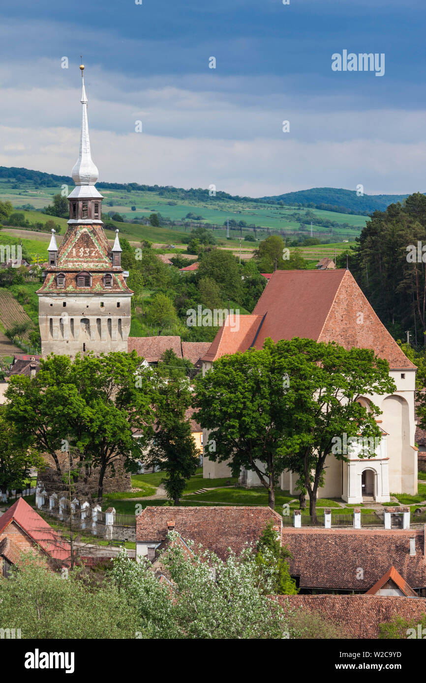 La Romania, Transilvania, Saschiz, fortificata sassone, chiesa del XV secolo, vista in elevazione Foto Stock