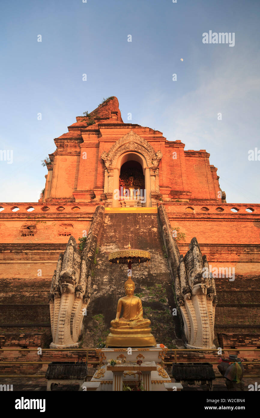 Thailandia Chiang Mai, Wat Chedi Luang Foto Stock