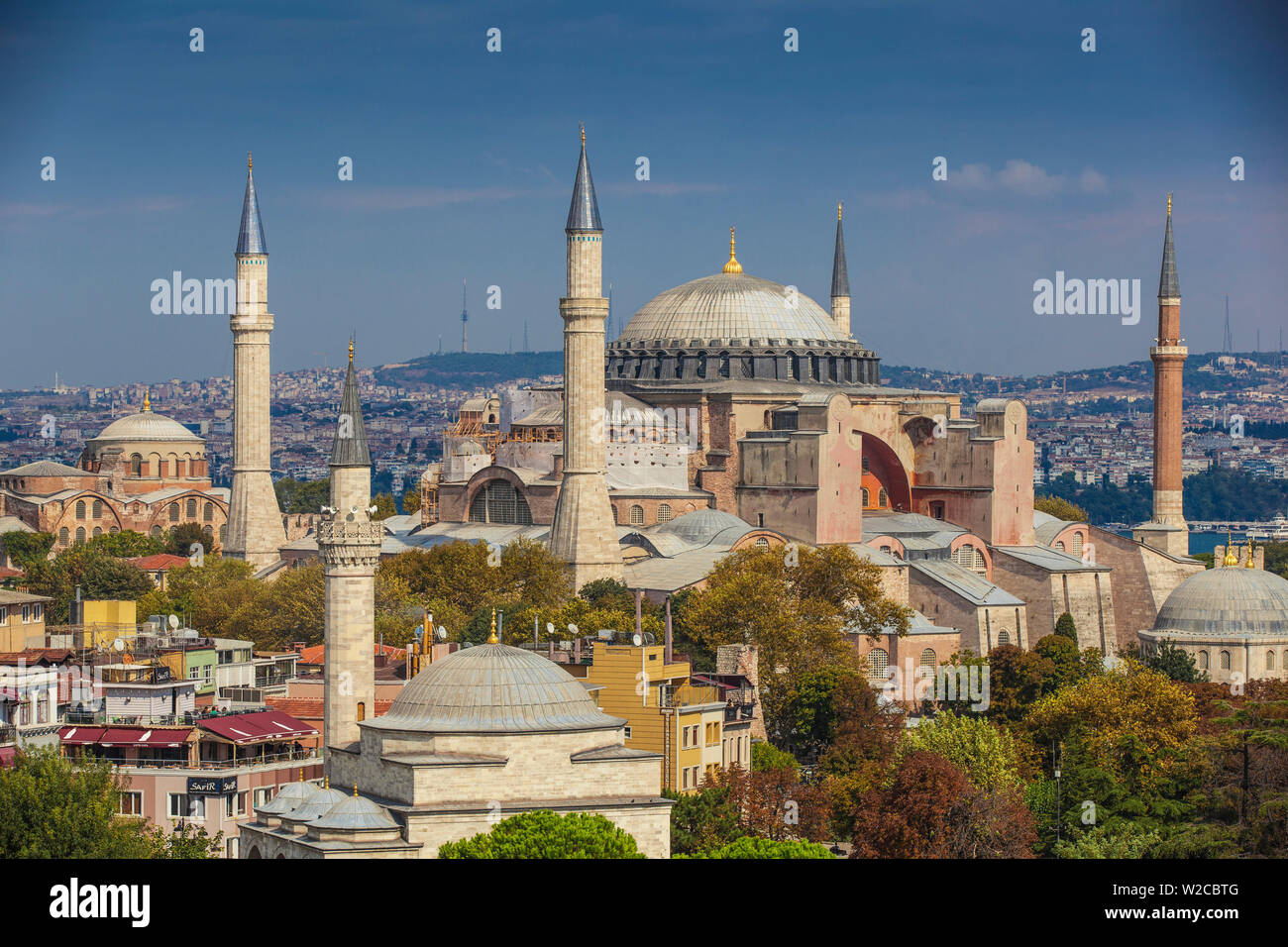Turchia, Istanbul, Haghia Sophia - Aya Sofya moschea, una volta che una chiesa più tardi una moschea, e ora un museo Foto Stock