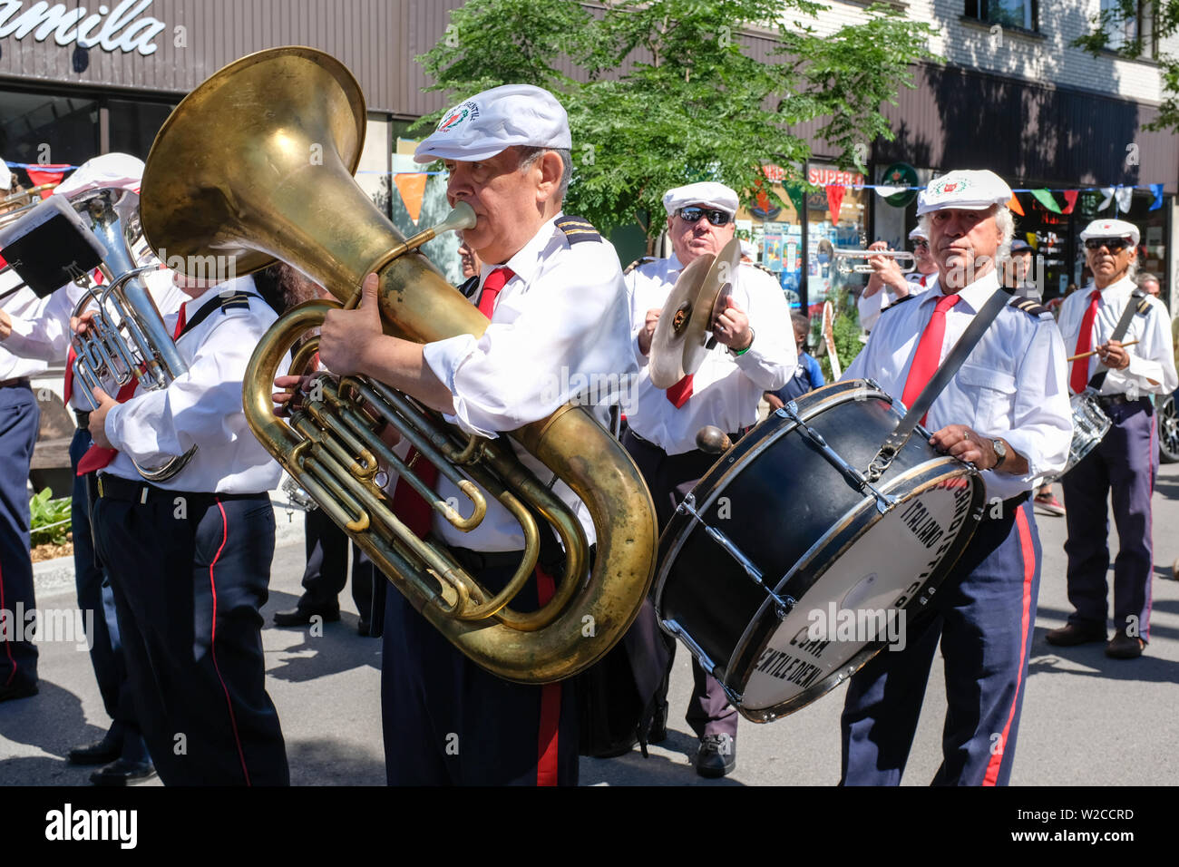 Marching Band di origine italiana giocando in Mile End Montreal Foto Stock