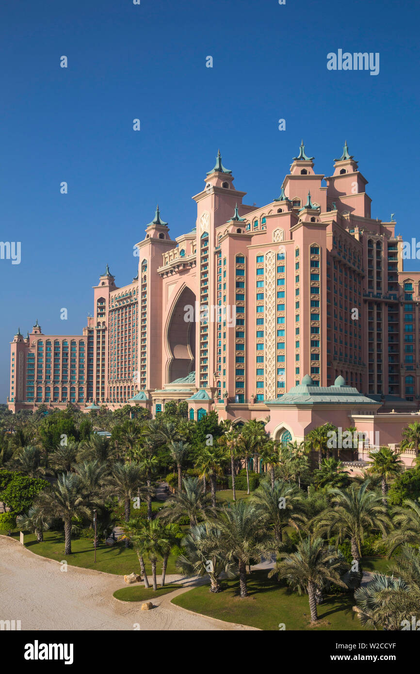Emirati Arabi Uniti Dubai Palm Jumeirah island, Atlantis Palm Foto Stock