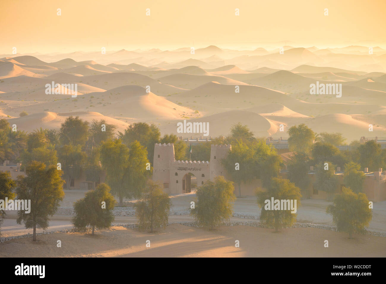 Emirati Arabi Uniti, Abu Dhabi Al Ain, Remah deserto, Telal Resort Heritage Village Foto Stock