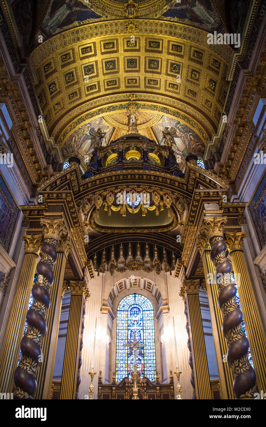Altare Maggiore, la Cattedrale di San Paolo a Londra, Inghilterra Foto Stock