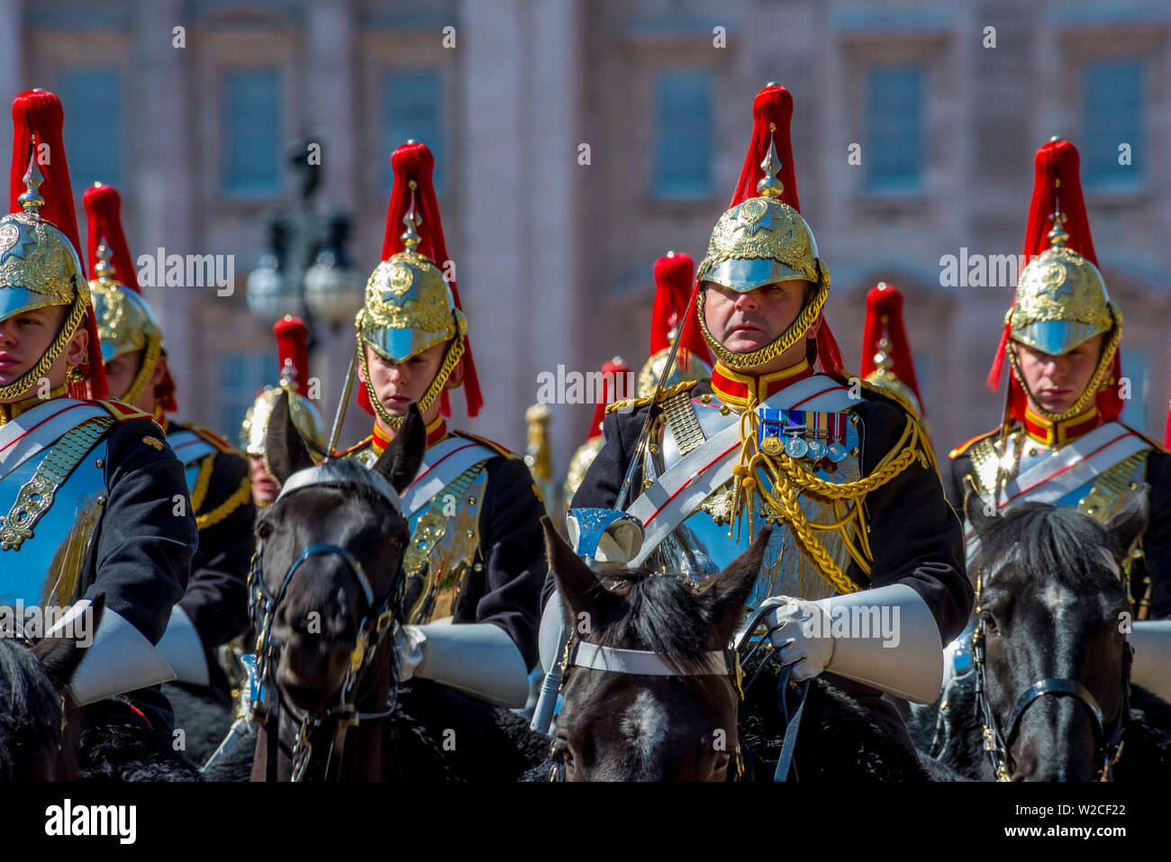 Regno Unito, Inghilterra, Londra, The Mall, Buckingham Palace, il cambio della guardia Foto Stock