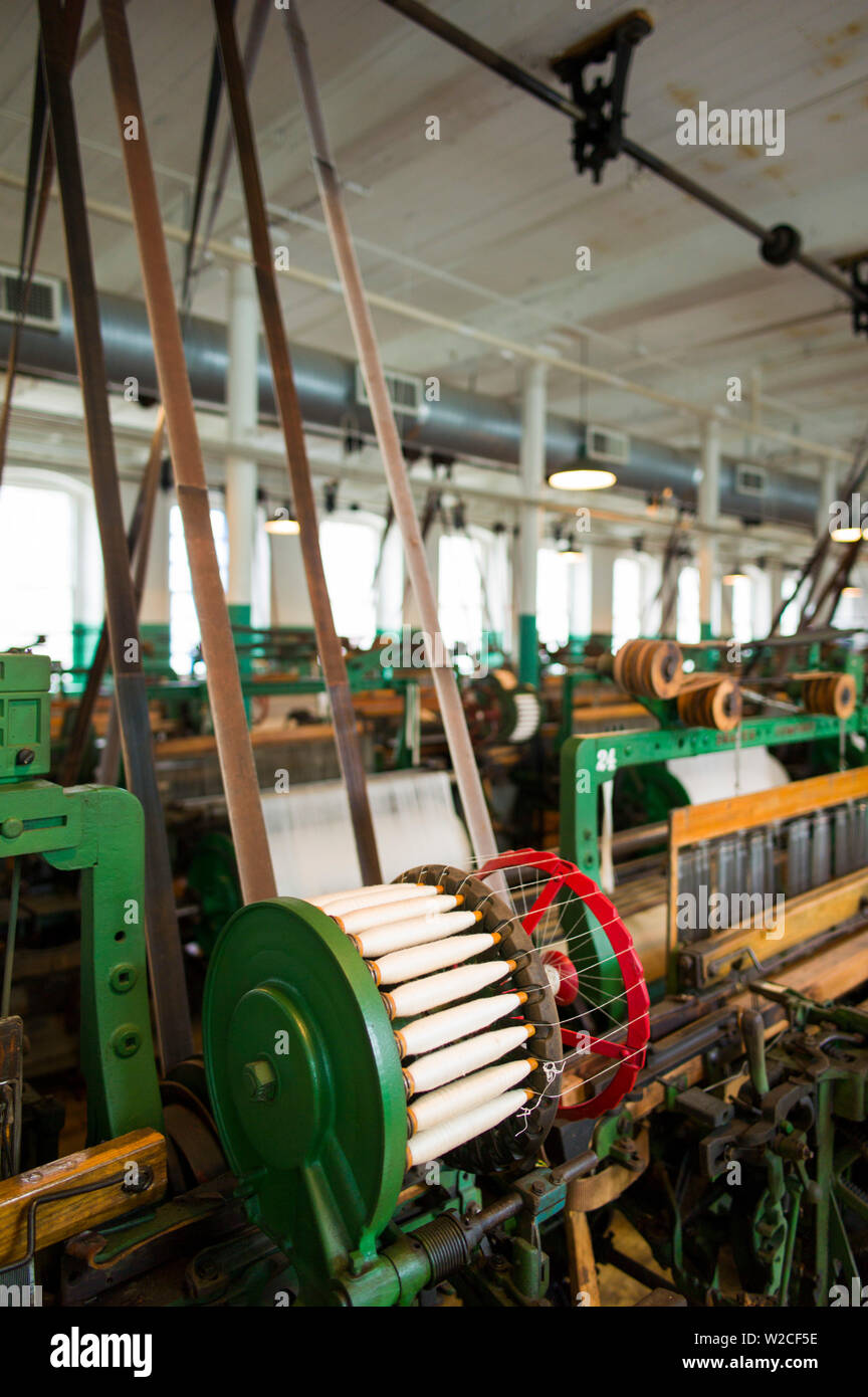 Stati Uniti d'America, Massachusetts, Lowell, Lowell National Historic Park, Boott Cotton Mills Museum, la sala di tessitura, inizio noi produzione di tessuto Foto Stock