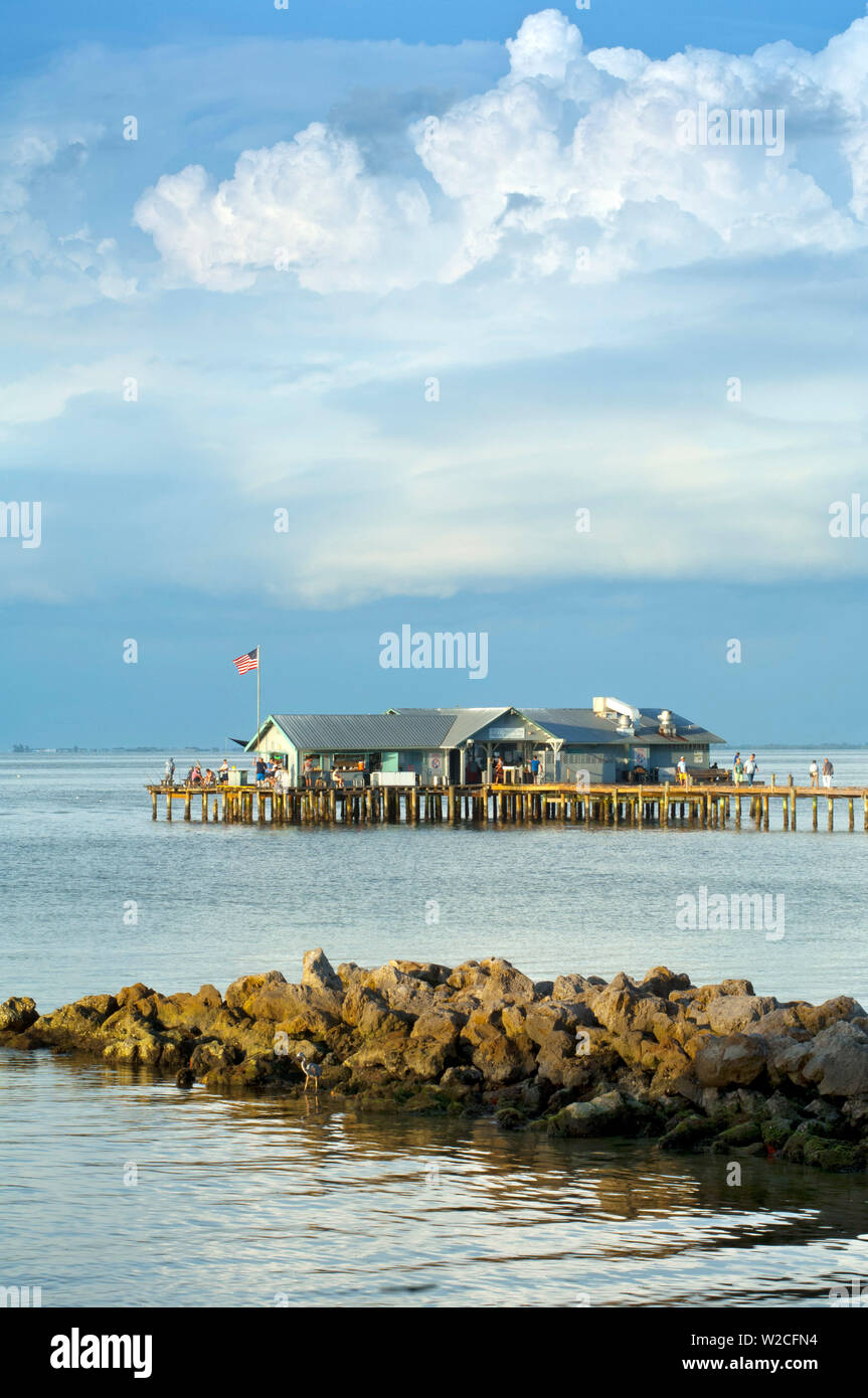 Florida, Anna Maria Island, Città Pier, Manatee County, Tampa Bay, Spiaggia, Tramonto Foto Stock