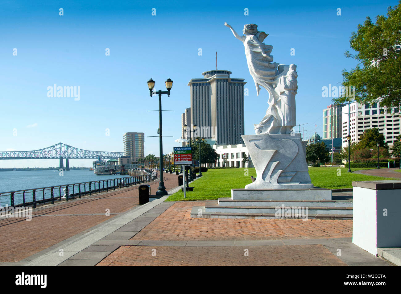 In Louisiana, New Orleans, monumento per gli immigrati, Riverwalk Foto Stock