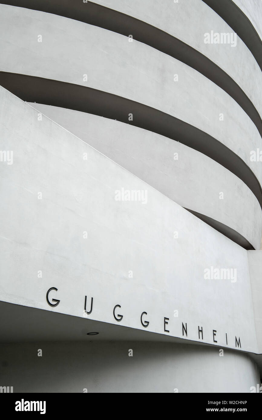 Guggenheim Museum, la Fifth Avenue, Manhattan, New York, New York, Stati Uniti d'America Foto Stock