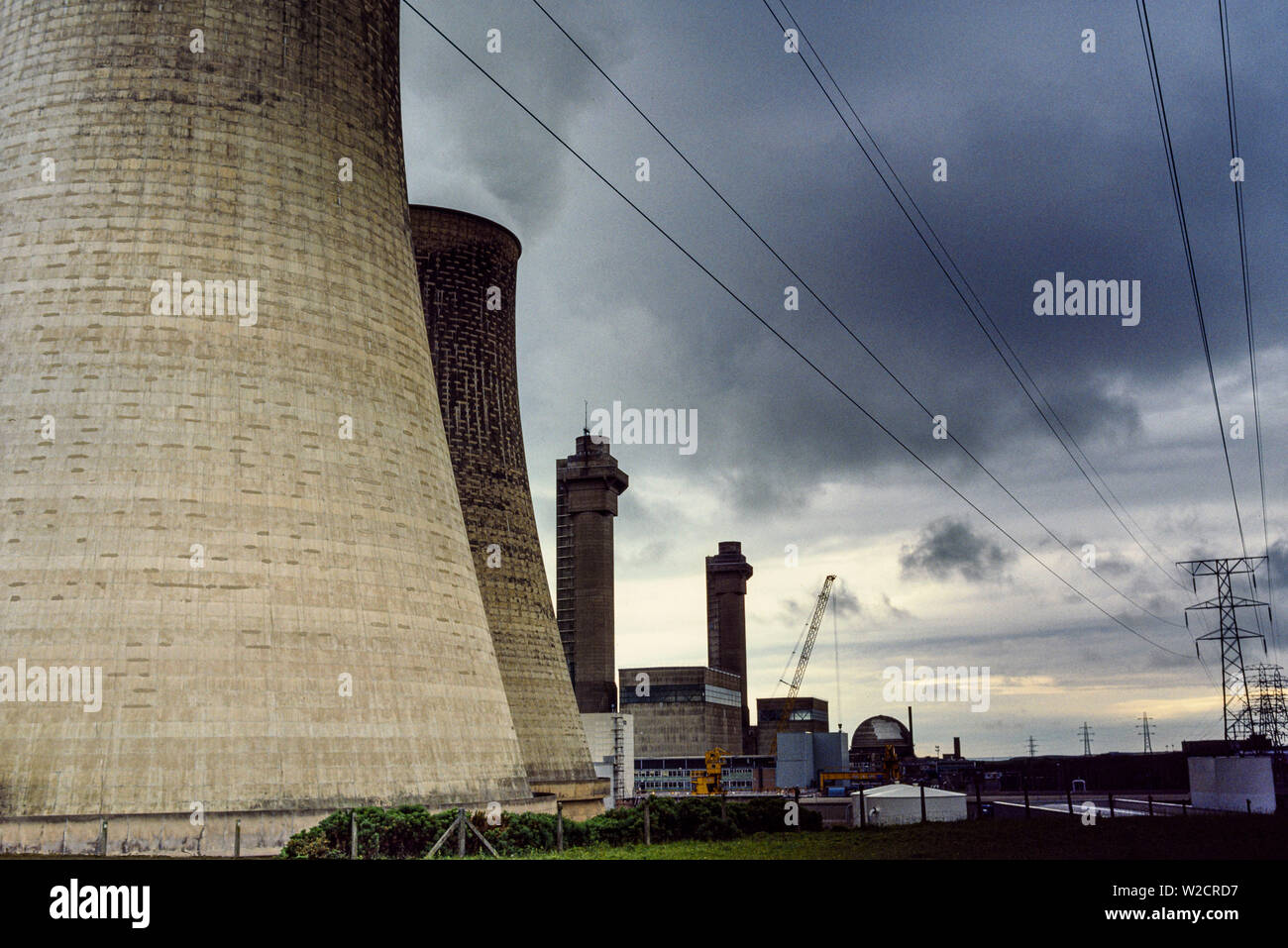 Sellafield, Inghilterra, Regno Unito. Luglio 1986. L'impianto di rigenerazione nucleare. Foto: © Simon Grosset. Archivio: immagine digitalizzati da un originale di trasparenza. Foto Stock