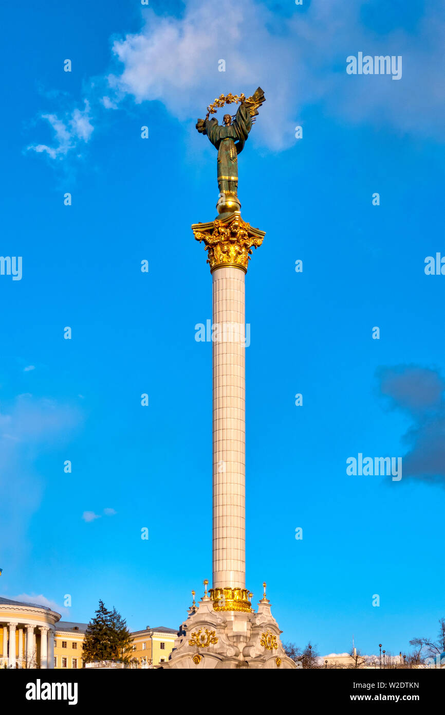 Maidan Nezalezhnosti (Piazza Indipendenza), Kiev, Ucraina Foto Stock