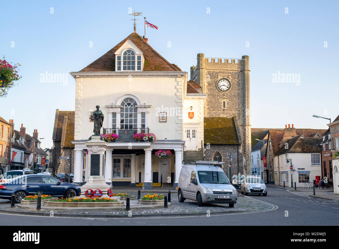 St Mary le più chiesa e municipio di città mercato di Wallingford, Oxfordshire, Inghilterra Foto Stock