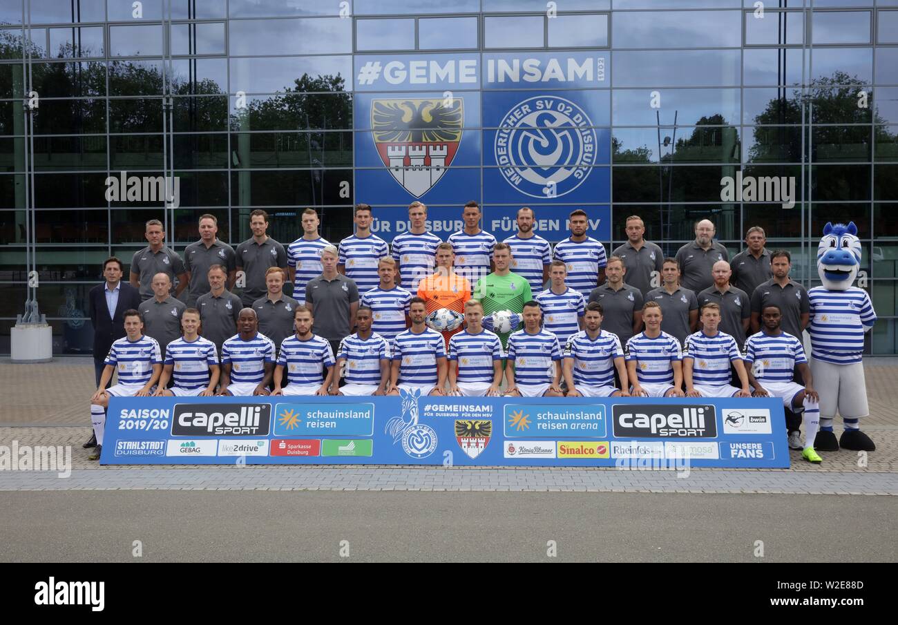 Firo: 08.07.2019 Calcio, 2019/2020 3.Bundesliga: MSV Duisburg opportunità fotografica Manschaftsfot, TEamfoto | Utilizzo di tutto il mondo Foto Stock